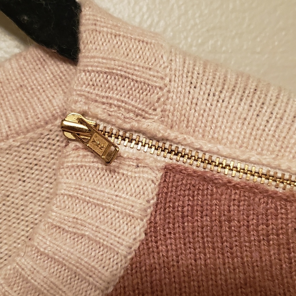 Color block sweater - Picture 4 of 5